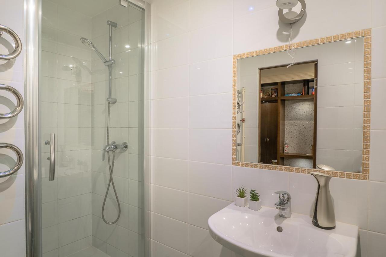 Andrea Apartment Liepāja Kültér fotó